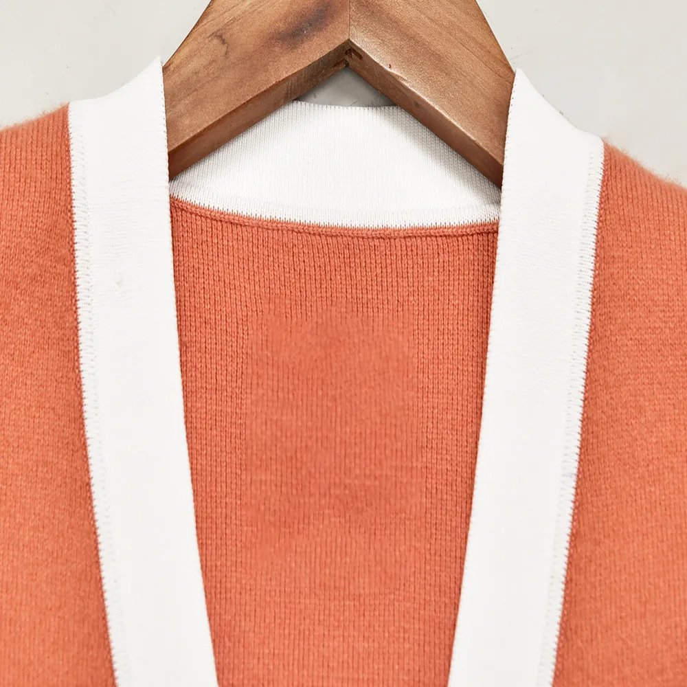 2021 Осень осень с длинными рукавами V вырезок свитер Французский стиль контрастный цвет шерстяные вязаные двойные карманы панель однобортные свитеры кардиганов G121031
