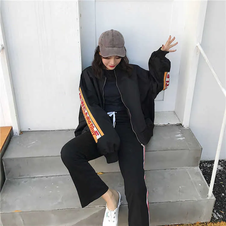 Vintage harajuku Oversized Pocket Knapp Långärmad Kvinnor Jacka Tryckt Bomber Toppar Vårt klädsel Black Zip Up 210914