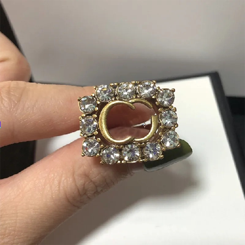 Designer Ring Letter Diamond Wrap Ringen Ontwerpers Luxe Sieraden Voor Vrouwen Heren Ringen Mode Unisex Goud Retro Casual Ringen D2110285a