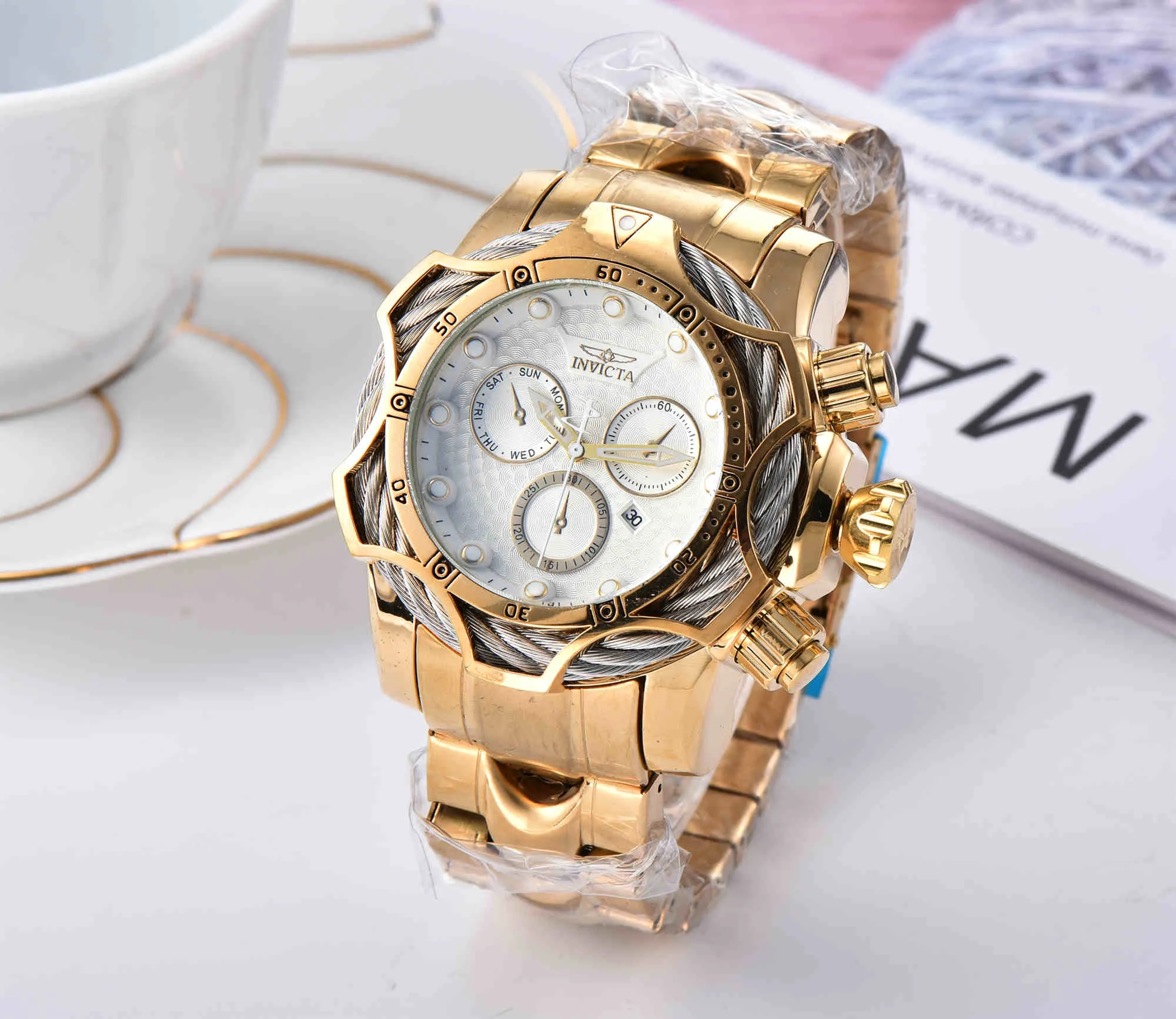 2020 بيع Invicbes Watches Mens Watch Classic Dial DIAR Auto Date Fashion Rose Gold Watch Relojes de Marca277K