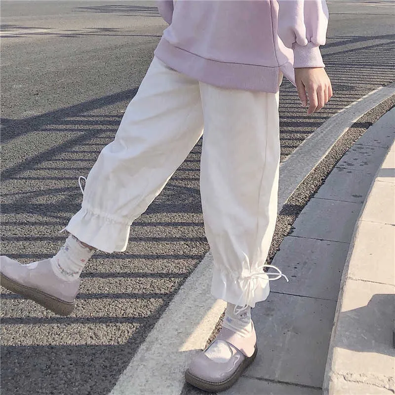 2020 Ny japansk lolita stil vårkvinnor byxor hög midja svart vit lösa kvinnliga byxor söt kawaii söt preppy capris q0801