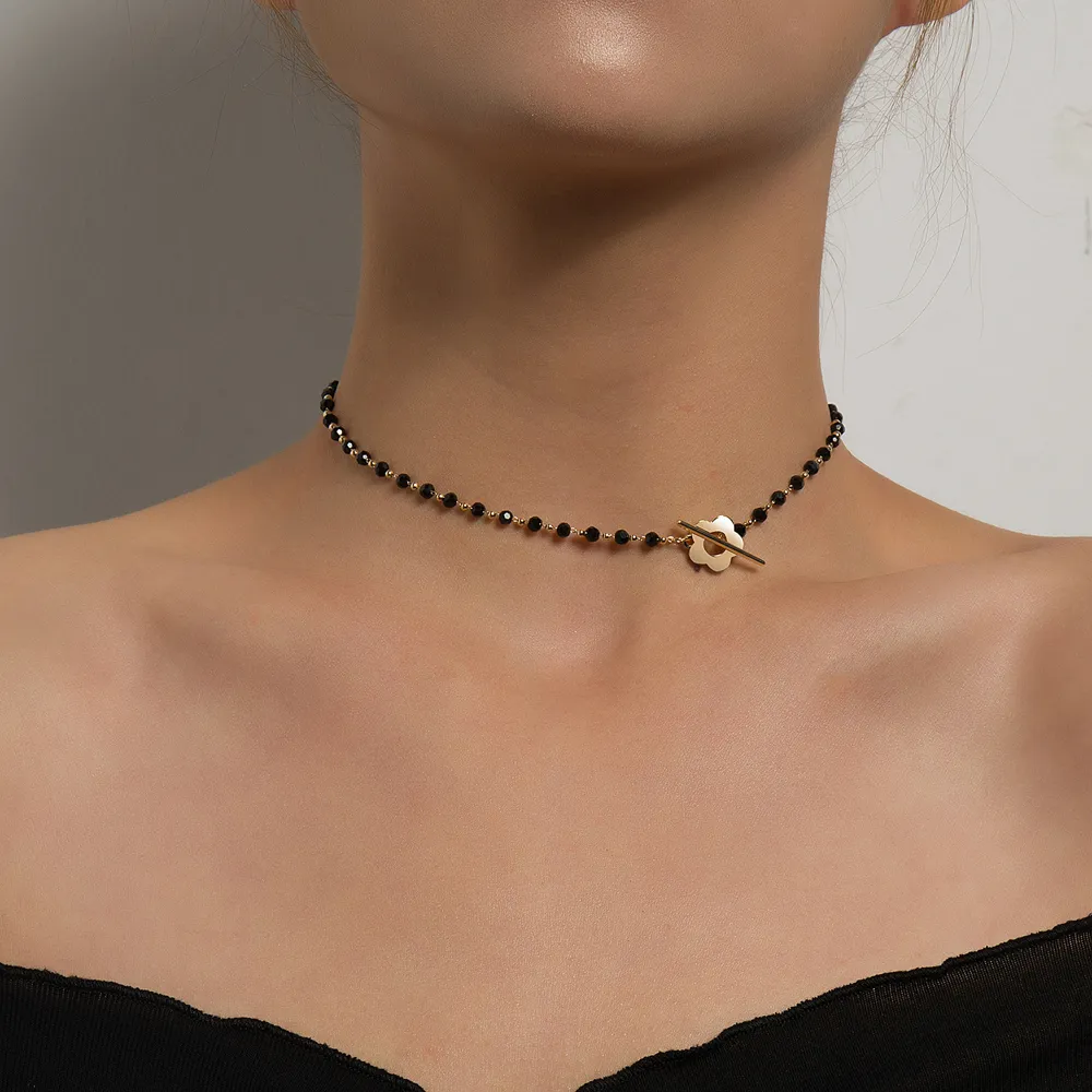 Nouvelle Mode De Luxe Noir Cristal Perle De Verre Chaîne Collier Ras Du Cou Pour Les Femmes Fleur Lariat Collier De Verrouillage Collier CadeauxPrix Usine Expert Conception Qualité