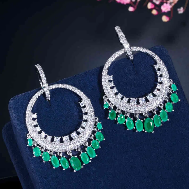 CWWZircons Orecchini a cerchio lunghi pendenti etnici grandi di moda le donne Accessori abito da sposa verde trasparente CZ CZ143