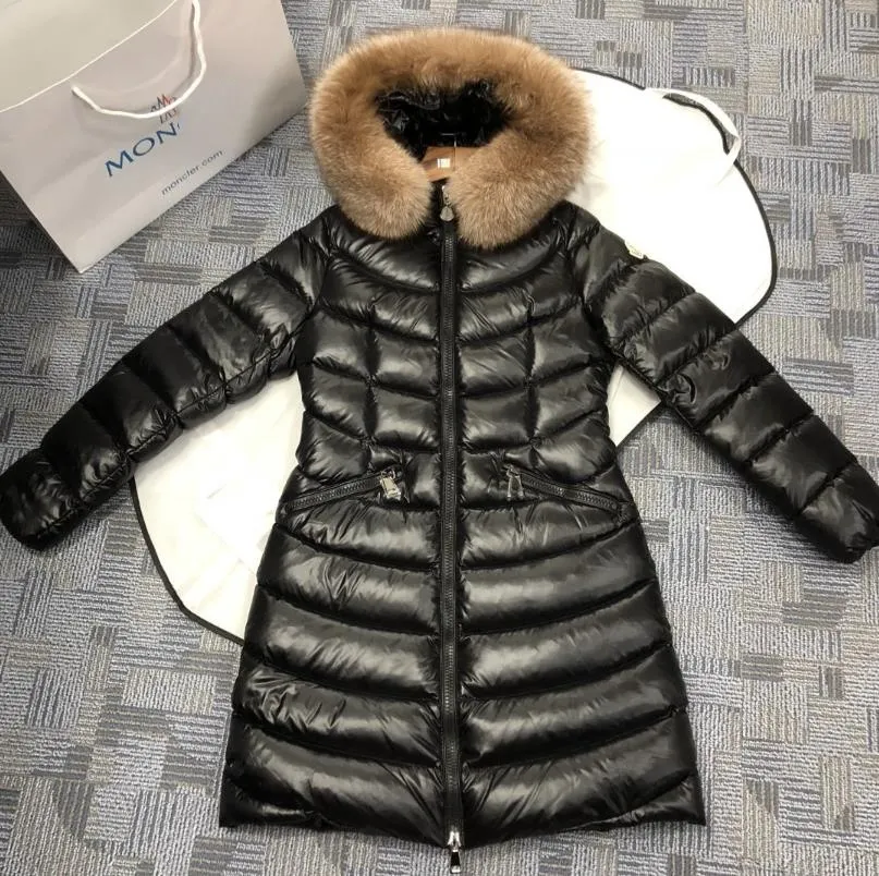 Women's Designer Long Jackets Casual Thick Down Coats Luxury with Fur Hood Outdoor Warm Parka Quality Lady Outwear