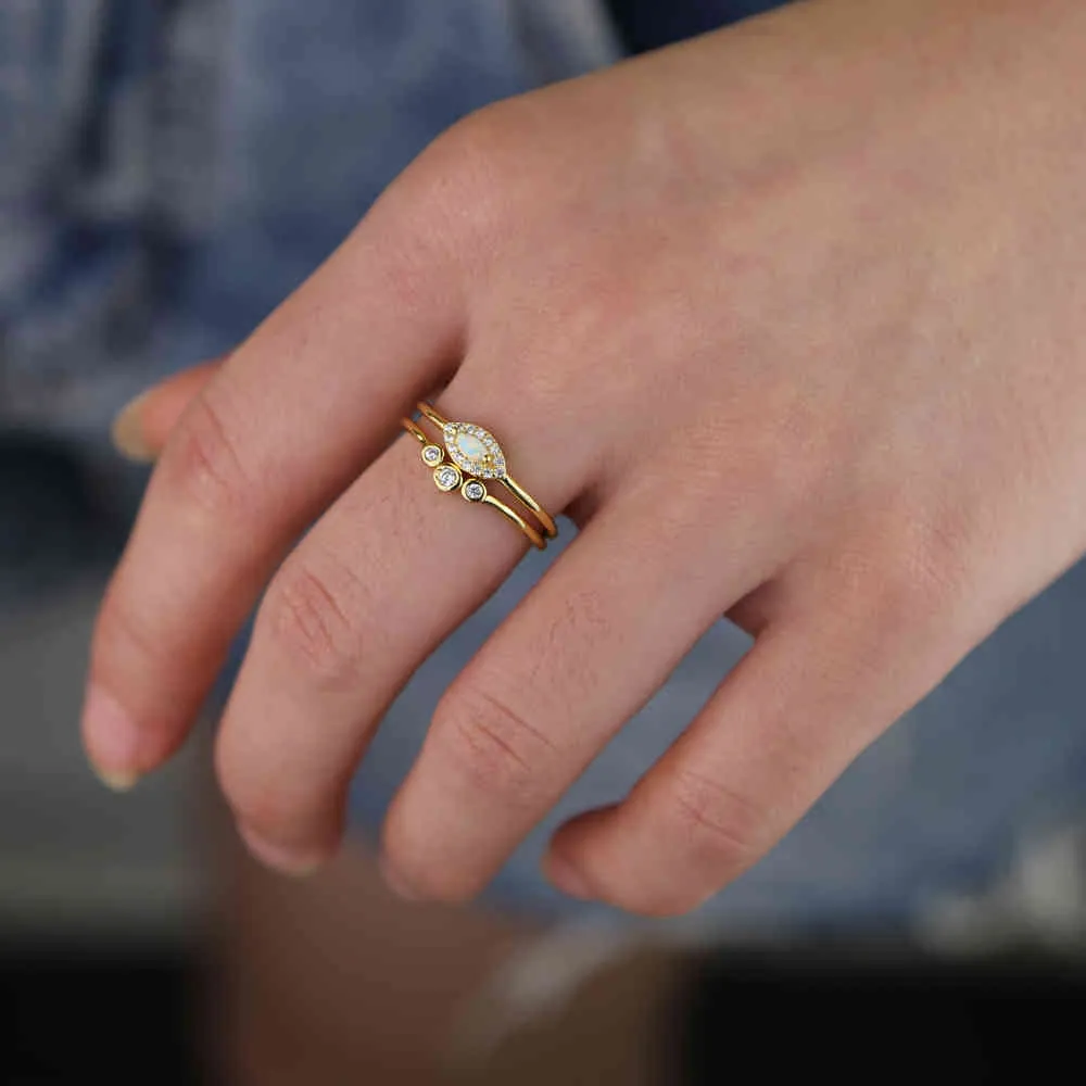 Rozmiar USA 5 6 7 8 z 2 szt. Pierścionek zaręczynowy Wedding Zestaw złoty kolor Śliczny piękny opal stone oko cz cienkie małe pierścienie 5683636