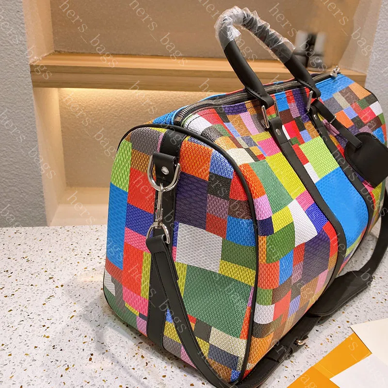 Heren Travel Bagage Duffel Bag Women Luxurys Designers Tassen 2021 Backpack voor mannen Fashion koffer kleurrijk rooster Carry On Suitcase264R