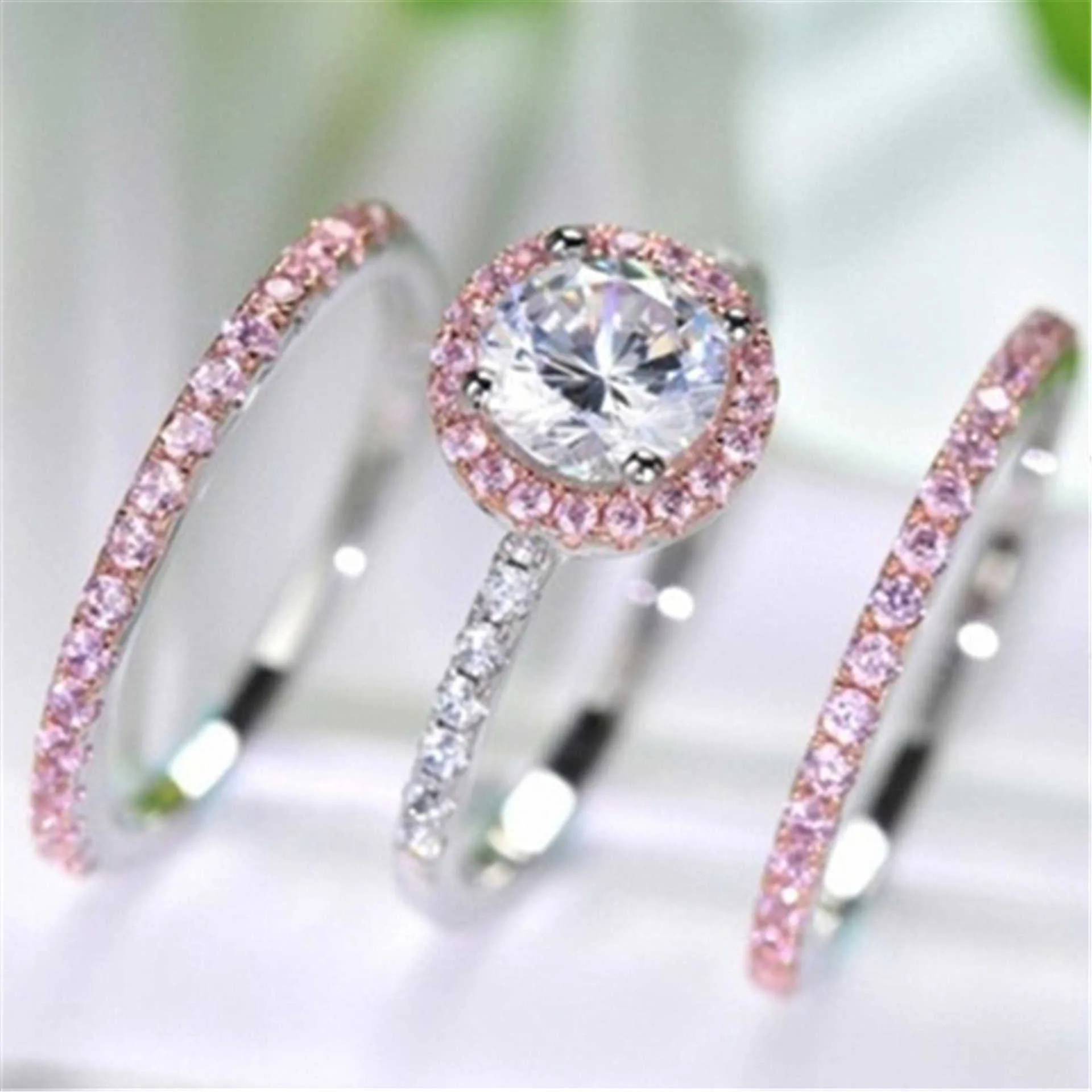 Bagues pour femmes bijoux en cristal trois bague en diamant rose femme Zircon Cluster pour les styles de bande féminine