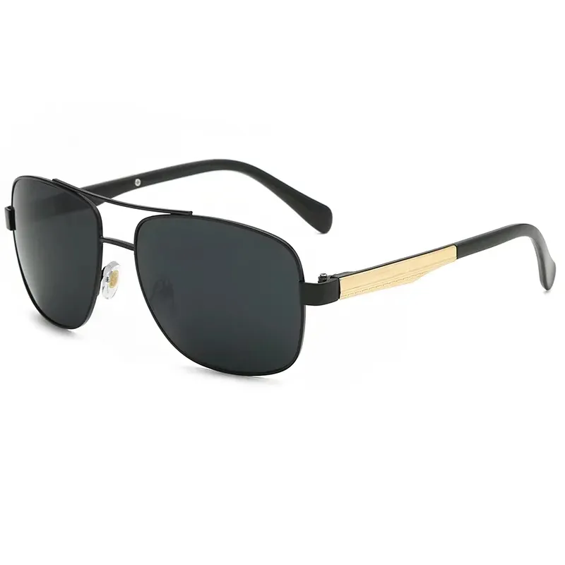 Classic occhiali da sole in metallo uomo designer marchio Donne Fashion Sun Glasses Protection UV con Box299L