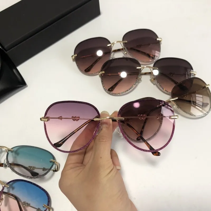 Trending Diamond Sunglasses Female Imitation s Gradient Color UV400 Women 220221226T