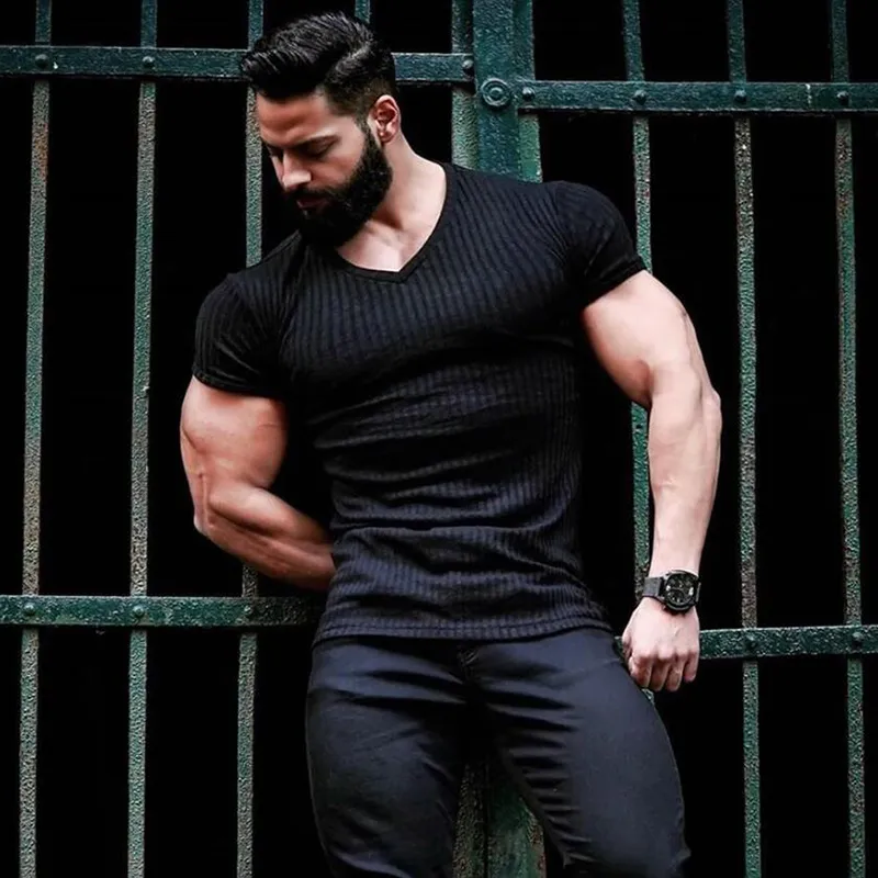 Men V Neck Short Sleeve T Shirt Fitness Slim Fit Sports Strips T-shirt Male Solid Fashion Tees Tops Summer Knitted Gym Clothing 220309