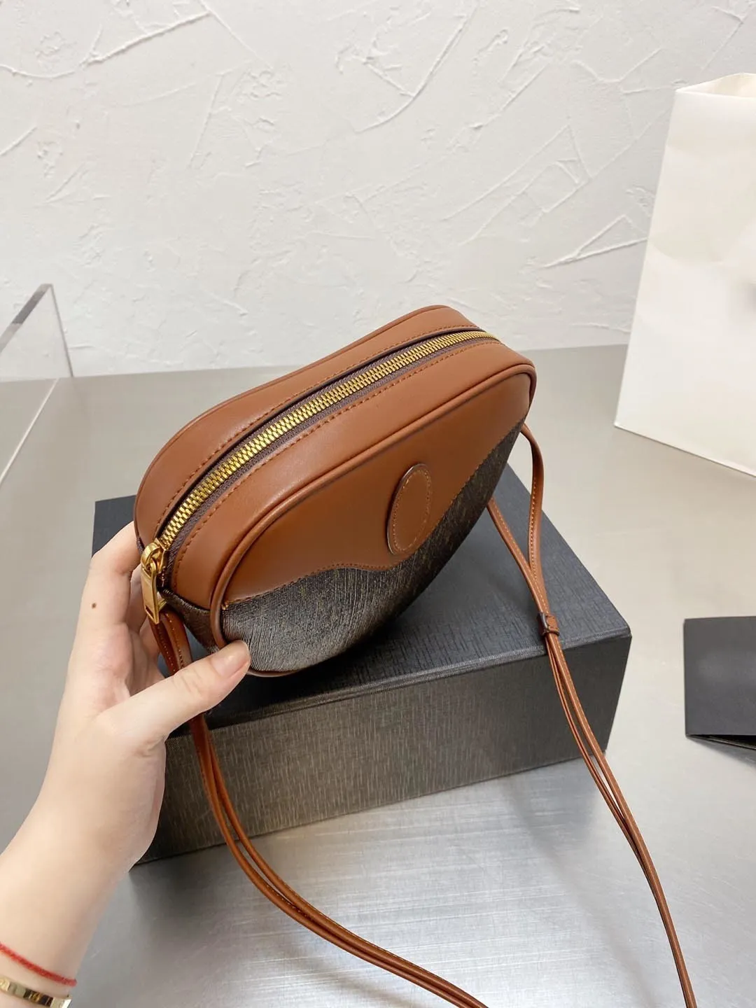 Crossbody Bags Brand Designer Tote Women Shopping Handbag Leather Shoulder Simple Atmosphere Change Wallet Messenger Purses 1025
