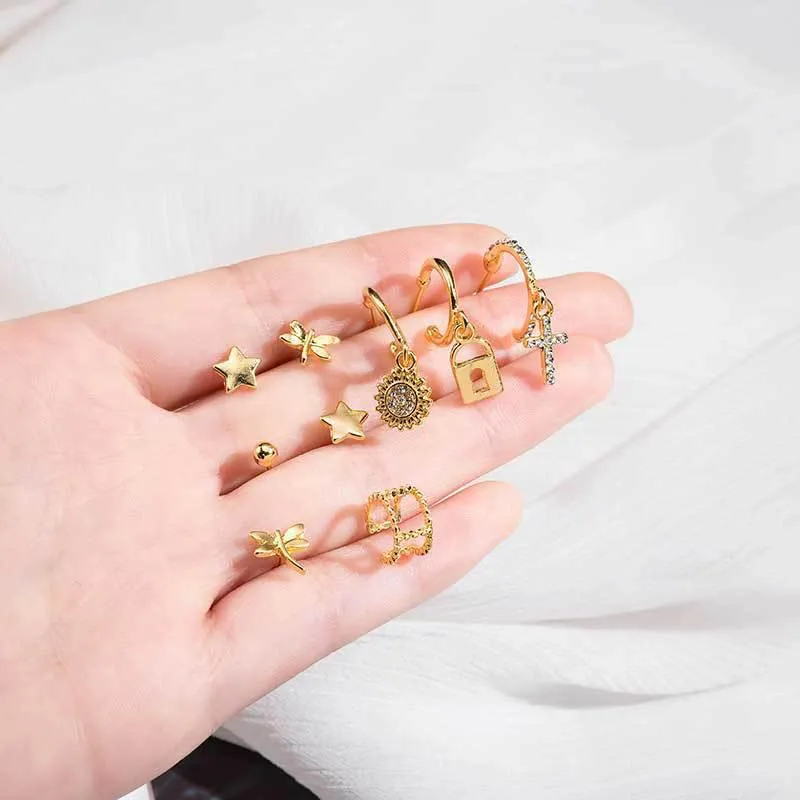 Stud Gold Ohrringe für Frauen Mini Dangle Ungewöhnliche Ohrring -Sets Kreuzstar Elegant Boho Schmuck Drop Ohr Clip Heart Girl Gift263n