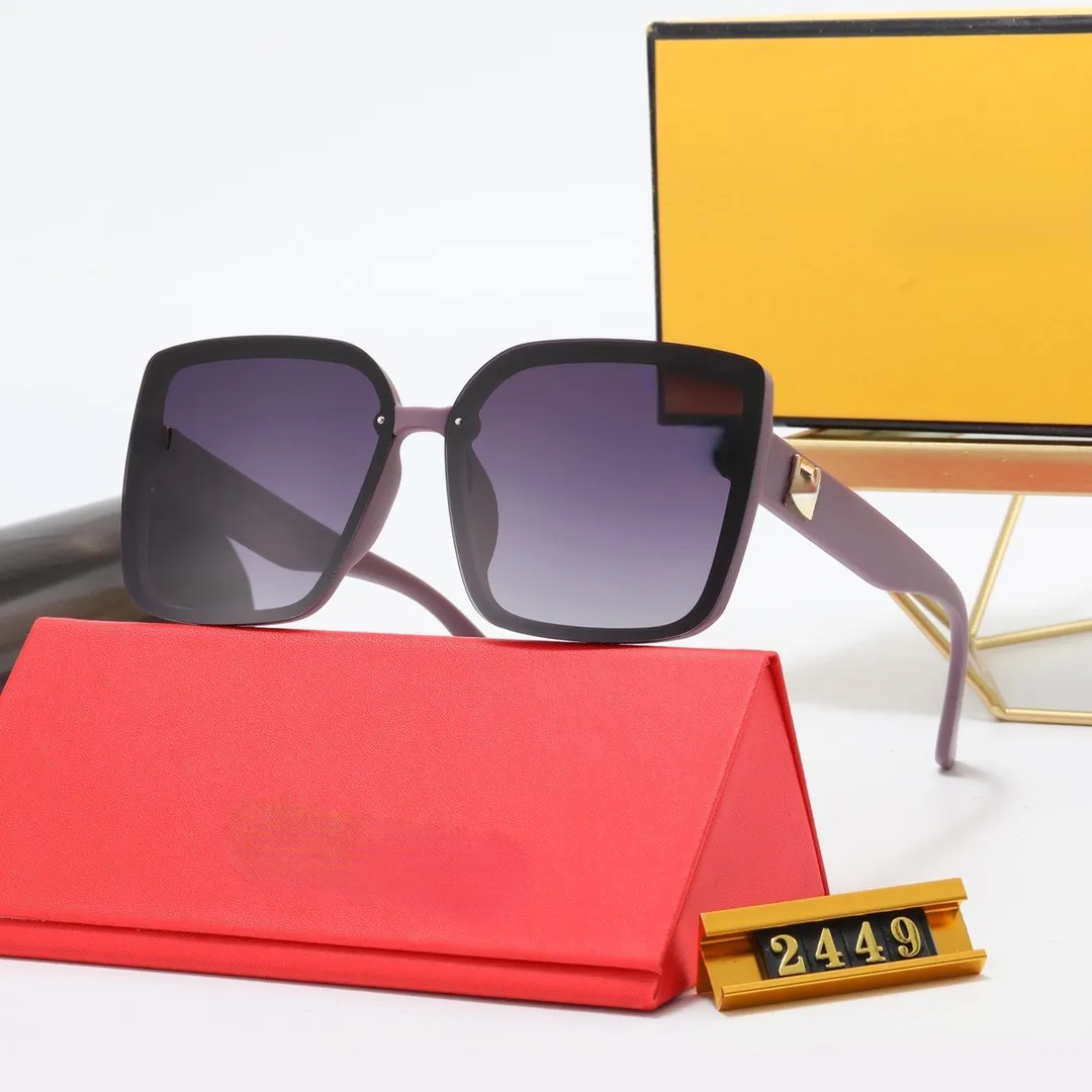 Últimas gafas de sol clásicas de moda de color Marco cuadrado Gafas decorativas vintage de alta calidad