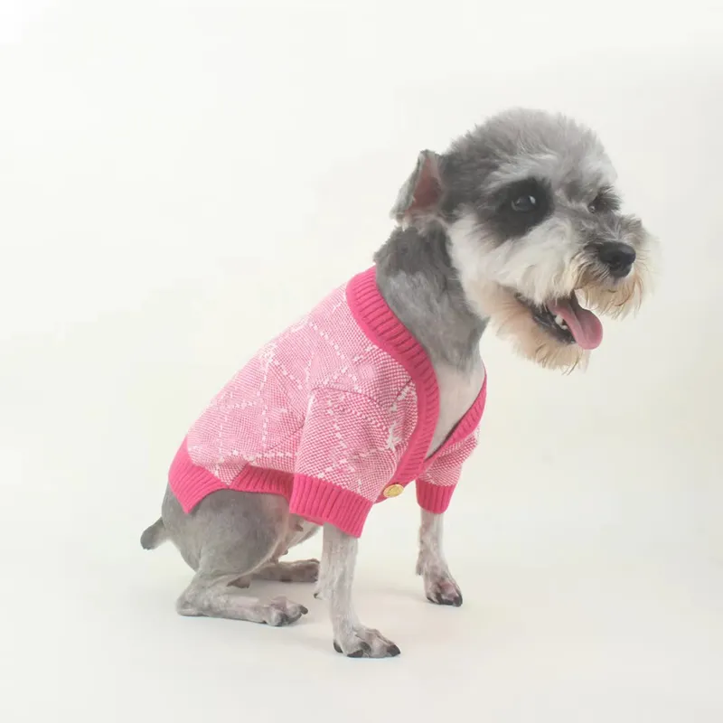 2021 Winter Dog Clothes Cat Vest Kleine Trui Luxurys Designers Pet Supply Kleding Shirt voor Puppy Katoen Knit G Cardigan D2110127Z