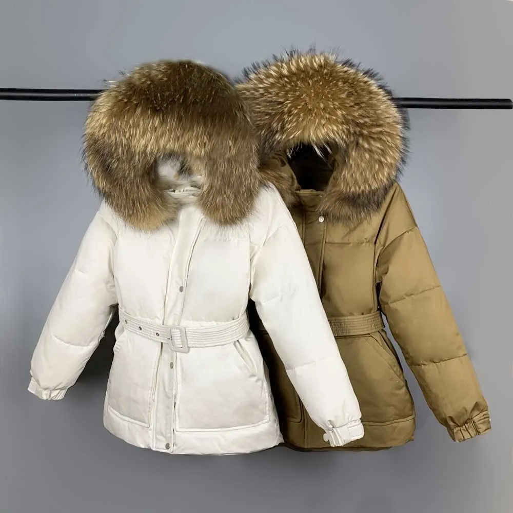 Hiver Femmes 90% Duvet de Canard Blanc Manteau Grand Col De Fourrure Naturelle À Capuche Veste Épaisseur Chaud Kaki Parkas Avec Ceinture 211013