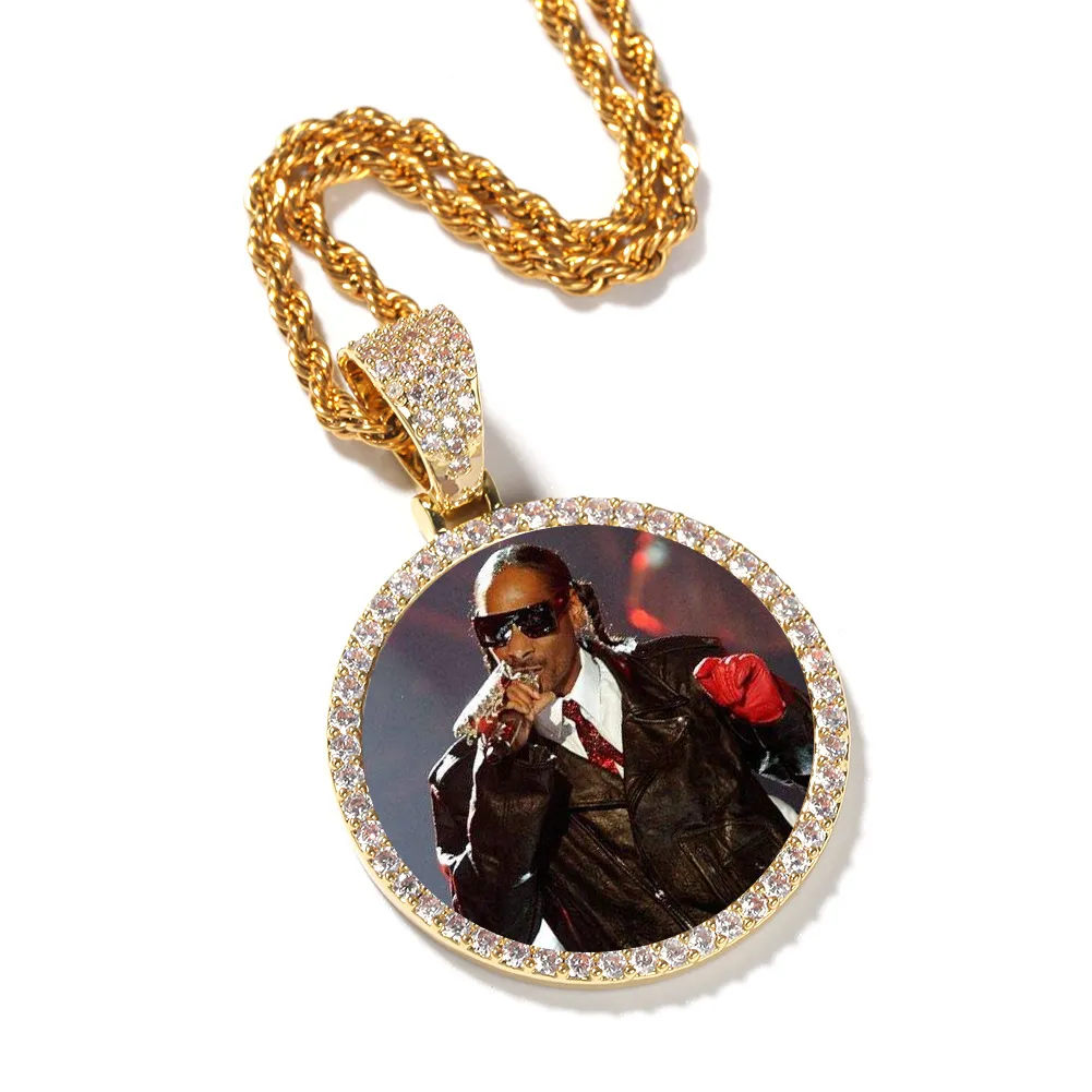 Collier de point de vente personnalisé Mémoire de cercle plaqué or Iced Out Colliers de pendentif pour hommes bijoux hip hop320a