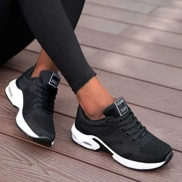Chaussures de course femmes chaussures décontractées respirantes chaussures de sport légères en plein air plate-forme de marche décontractée dames baskets noir Y0907