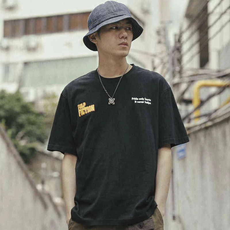 Ny Quentin Tarantino T-shirt Män Kvinnor Skriv ut 100% bomull Japan Harajuku Hip Hop T Shirts Streetwear Tee Top Tshirt Man Shirt G1217