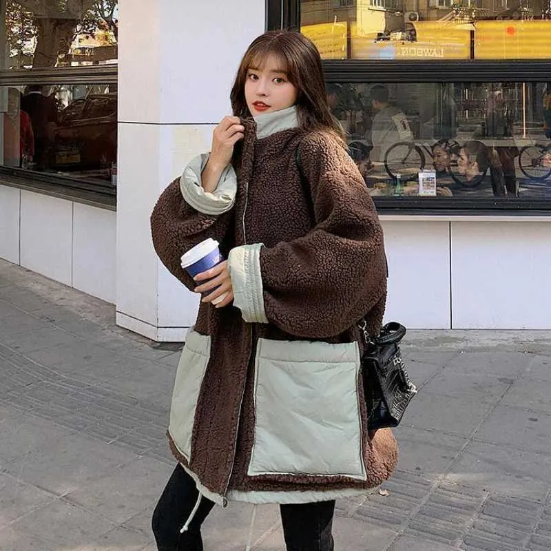 Versione coreana di utensili addensati studenti sciolti, entrambi i lati indossano un cappotto di lana di agnello, giacca imbottita invernale da donna 211008