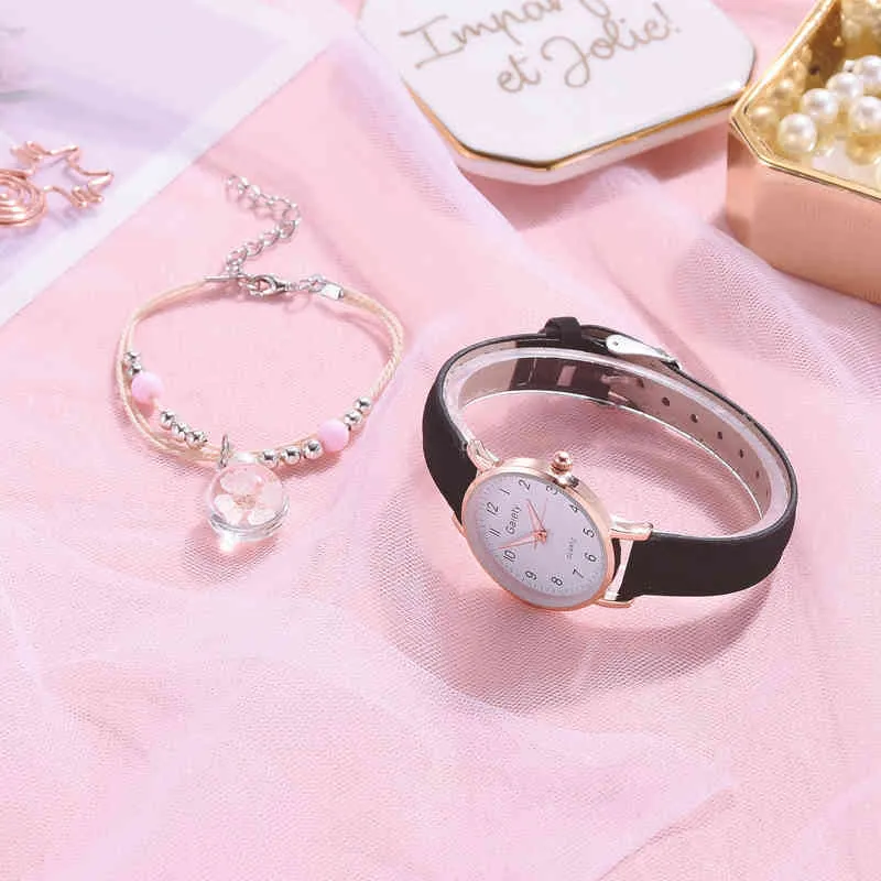 Fashion Watch + Bracelet Ladies Nya Quartz Set Girls Wild Black Belt Round och Pink Pendant