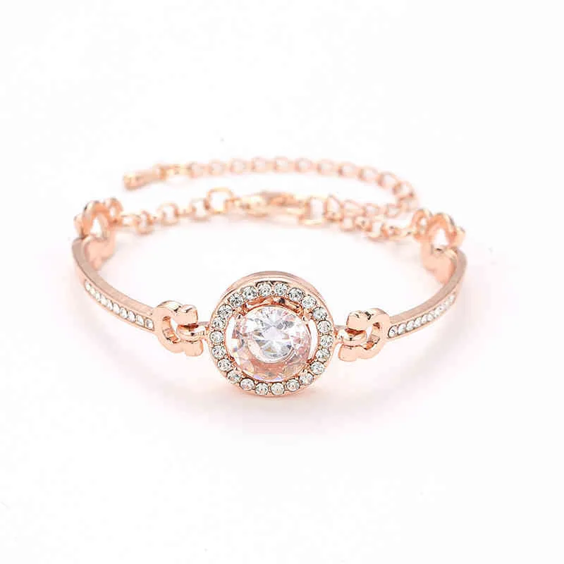 Fashion Rose Gold Sier Color Luxury Big Zircon Bangle Armband Högkvalitativ Rhintone Charm Armband för Women Girls Gift