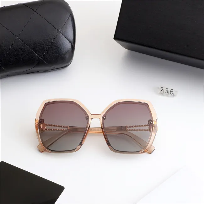 Sunglasses Designer Women Oversized Fashion Sun glasses Womens Vintage Eyewear Feminino Big pearl Rhinestones Shade UV400 With Box262V