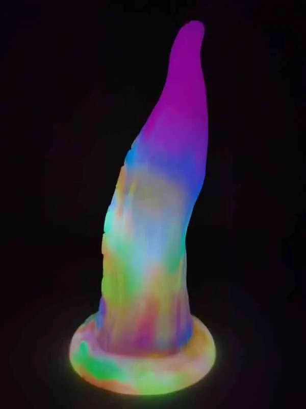 Nxy dildo's anale speelgoed yocy nieuwe lichtgevende kleur siliconen penis tong octopus baard masturbatie apparaat plug plezier voor mannen en vrouwen 0225