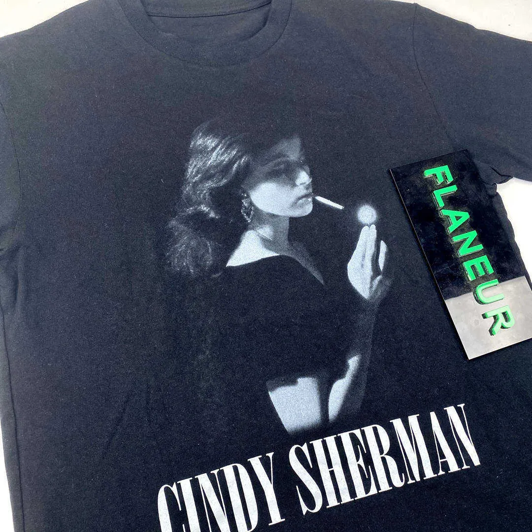 Męskie koszulki poniżej 20SS okładka Cindysherman Co marka T-shirt z krótkim rękawem Smoking Dark Wind High Street