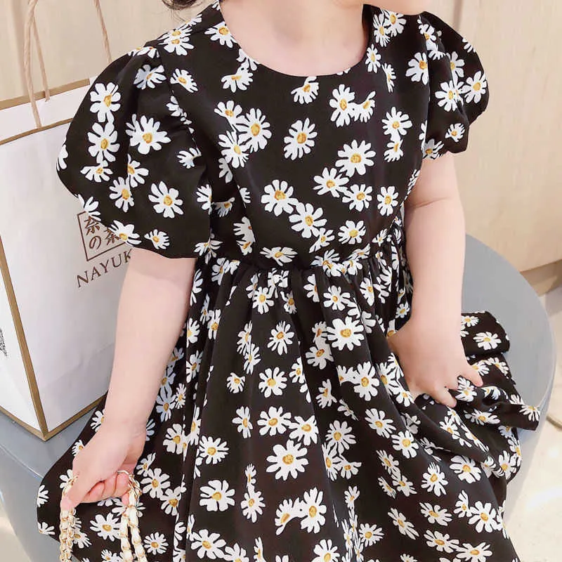 Mignon bébé filles été Daisy fleurs imprimer robes en mousseline de soie douce coton tout-petits à manches courtes robe de princesse Q0716