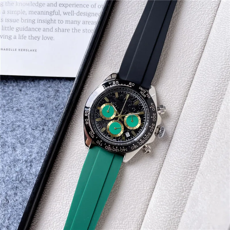 Zegarki marki Mężczyźni Multifunkcja 3 Diopy Style kolorowy gumowy pasek Dobra jakość kwarcowa zegarek na nadgarstek Małe tarcze mogą działać x199231v