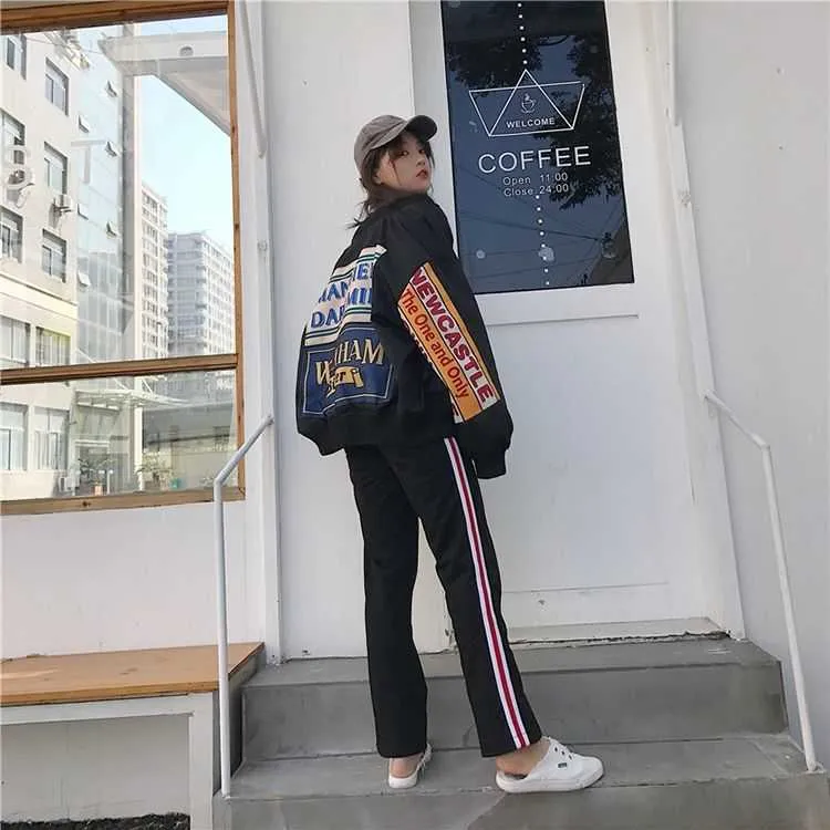 Vintage harajuku Oversized Pocket Knapp Långärmad Kvinnor Jacka Tryckt Bomber Toppar Vårt klädsel Black Zip Up 210914