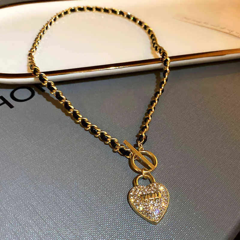 Trendy Fine 14k oro placcato oro fortunato numero 7 cuore serratura collana pendente le donne ragazza a forma di taglio a forma di fibbia gioielli AAA Zirconia Y1217