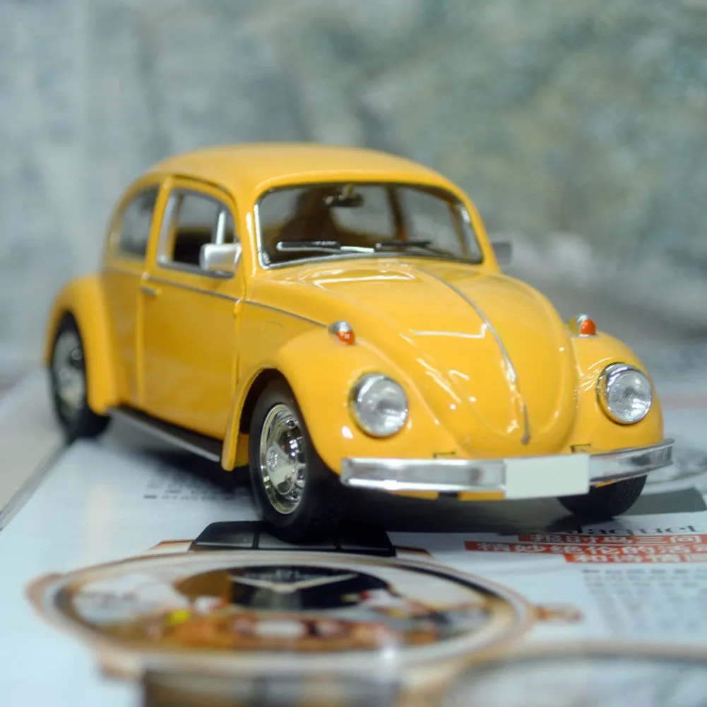 2020 yeni varış Retro Vintage Beetle Diecast geri çekin araba modeli oyuncak çocuklar için hediye dekor sevimli figürler minyatürleri C0220