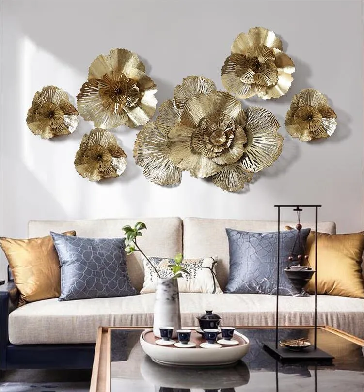 Moderne Schmiedeeisen 3D Gold Blume Wandbild Dekoration Home Wohnzimmer Wandbehang Handwerk Hotel Veranda Wandaufkleber Ornamente 210308