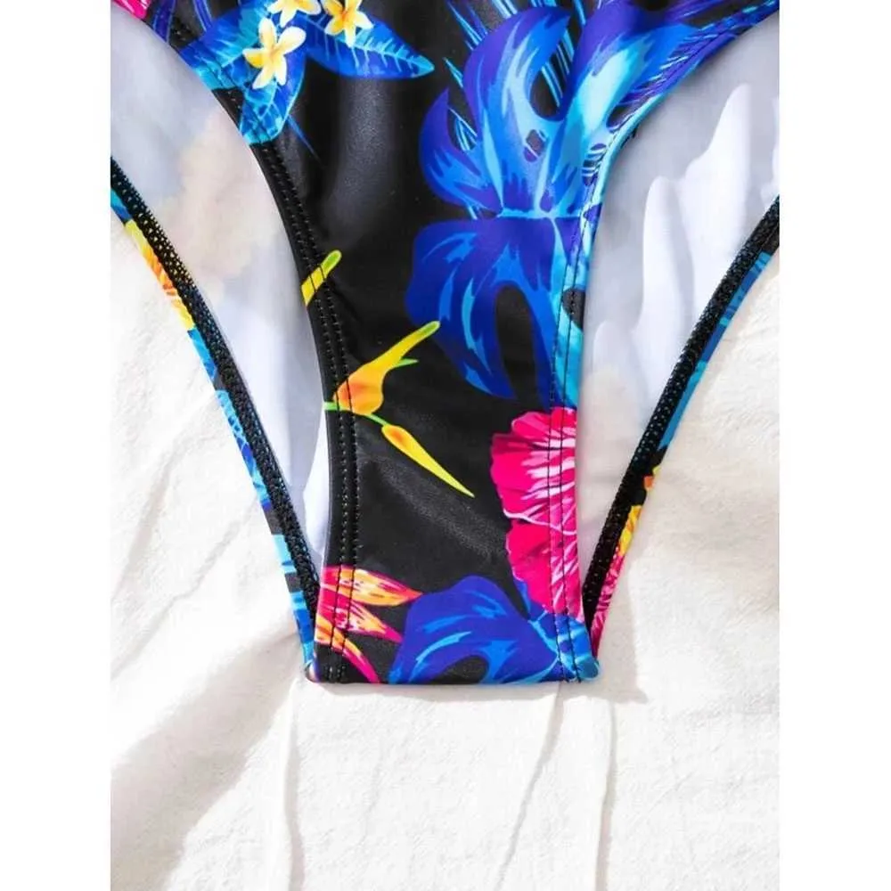 Manches longues Rash Guard maillot de bain femmes maillots de bain imprimé Floral combinaison de plongée surf costume Pad maillot de bain plage 210604