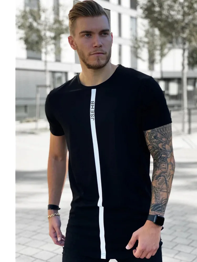 T-shirt streetwear da uomo Harajuku Summer Branded Vintage Slim Abbigliamento maschile O-Collo Tee Top Nero Khaki Bianco Hip Hop