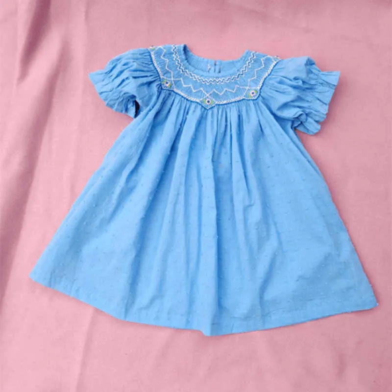 Cekcya filles à la main smock broderie robe bleue bébé smocks robes infantile col Peter Pan robes enfants boutique vêtements 210615