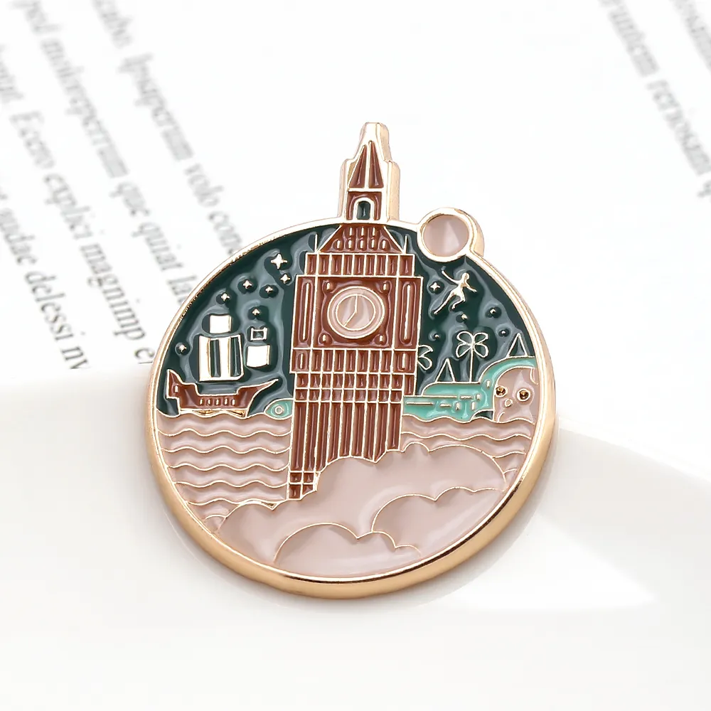 Angleterre rétro architecture clocher émail broche le ciel nocturne nuages bâtiment costume épinglette mode charme bijoux unisexe 2010229V