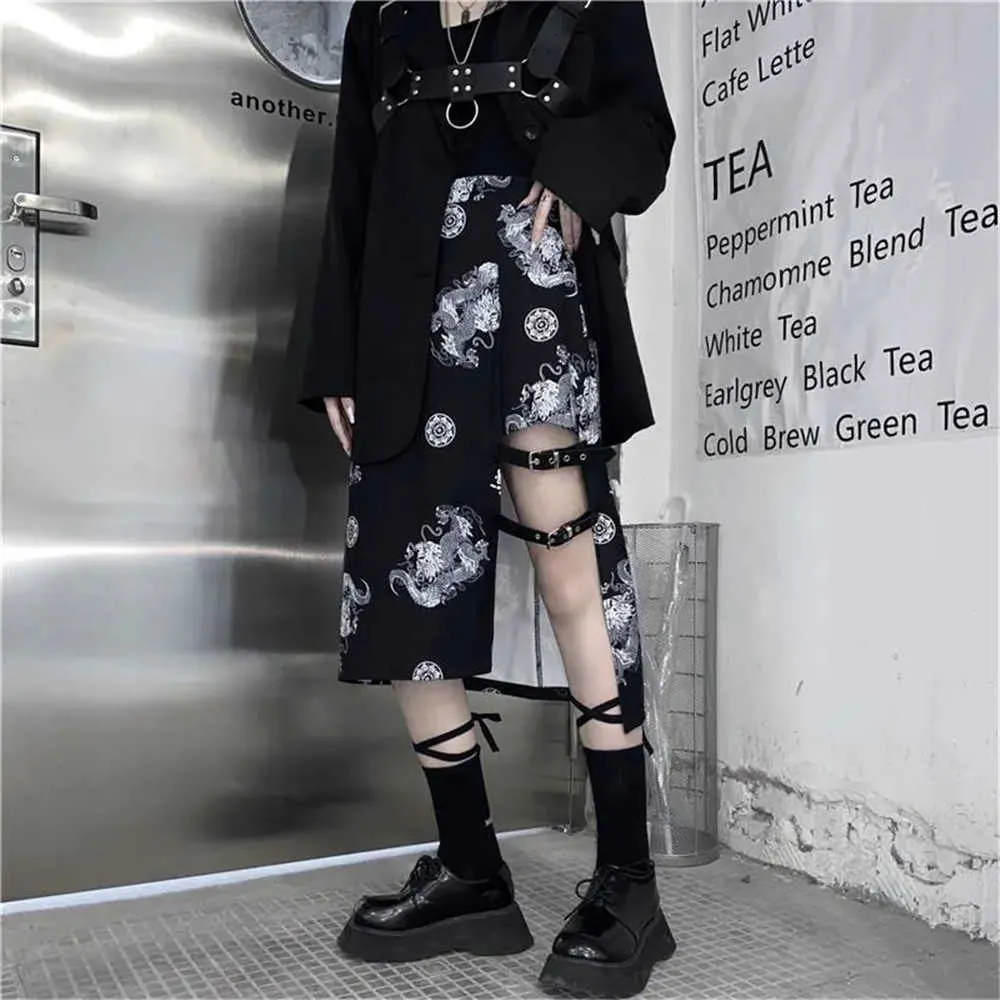 Gothic Punk Hip Hop Cargo Gonne Donna Harajuke Vita alta Fibbia cintura Gonne lunghe nere Modello drago Streetwear Saia Donna 210619