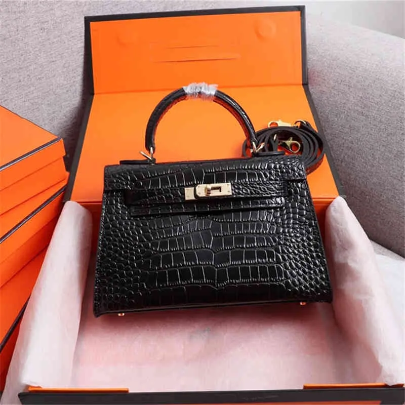 مصمم Herme Hand Handbags Aima Fashion 2022 حقيبة عالية الجودة الجلدية للنساء التمساحات المصنع II منفذ المصنع الكتف مقابل حقائب WAN