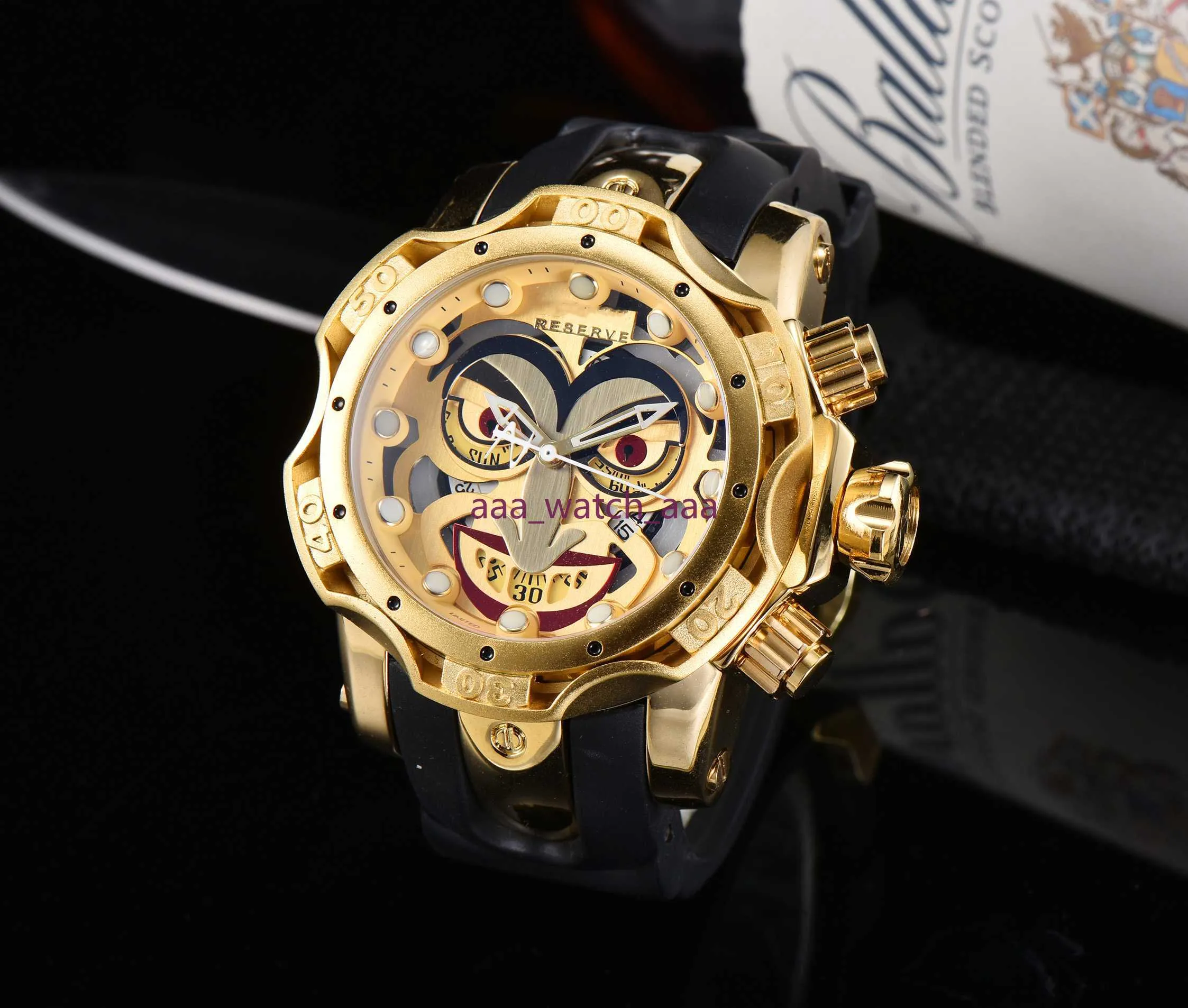 2021 New Luxury Mens Sports Watch Clown series Golden Quartz Men Watches calendar Silicone strap Wristwatch257Y