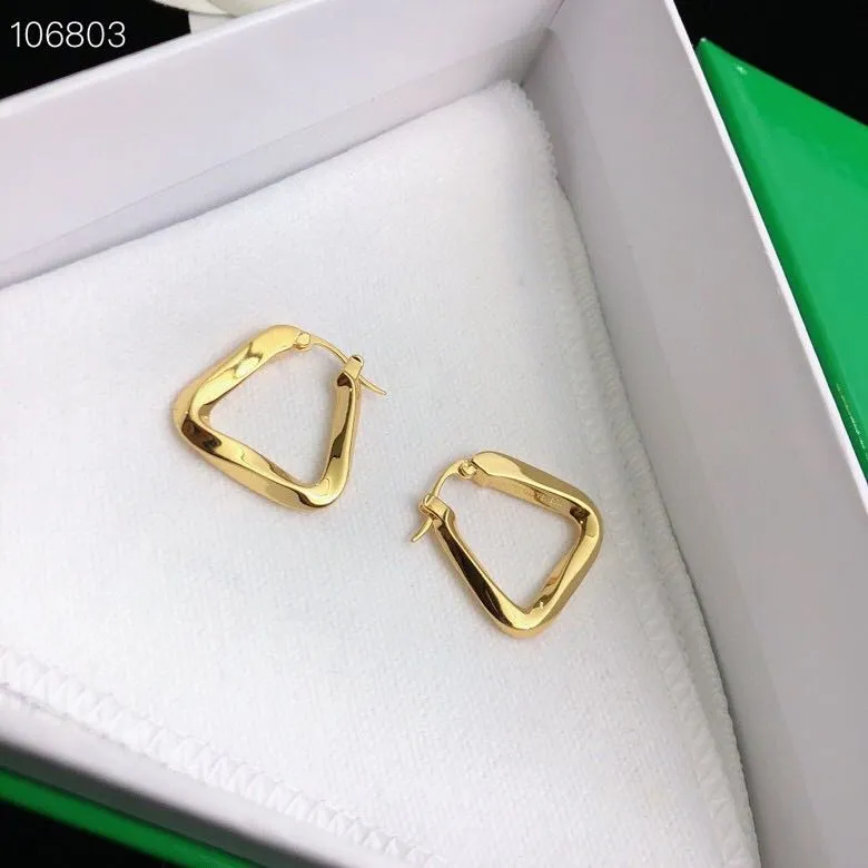 Vintage Kupfer Chic Stil Gold Runde Hohl Charm Quadratische Ohrringe Für Frauen Jewelry172t