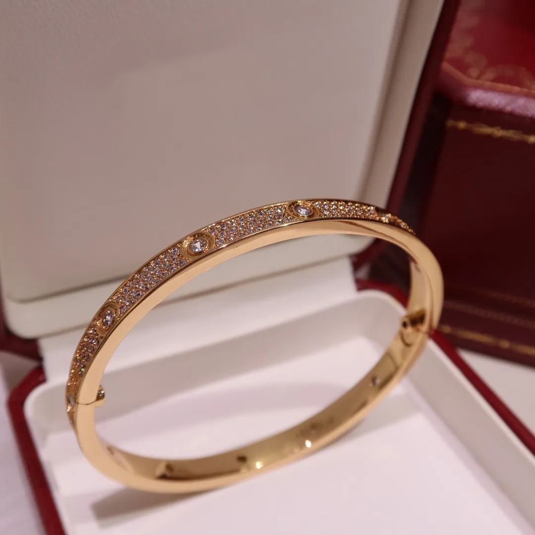 Bracelet en diamants LOVE Au 750 en laiton plaqué or 18 carats ne se décolore jamais, réplique officielle de bijoux, marque de luxe de qualité supérieure, bracelets de couple cla277q