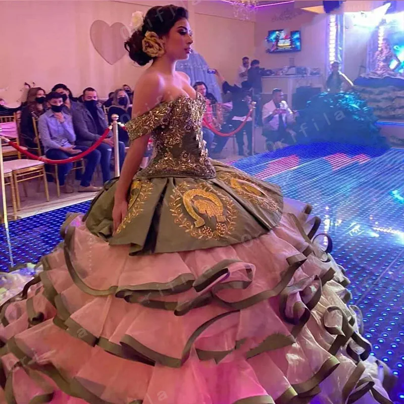 Vestido Mexicano Quinceanera klänningar från axelspets Applique Sweet 16 Corset Dress 2021 Vestidos de XV A OS Ball Prom Gowns2535