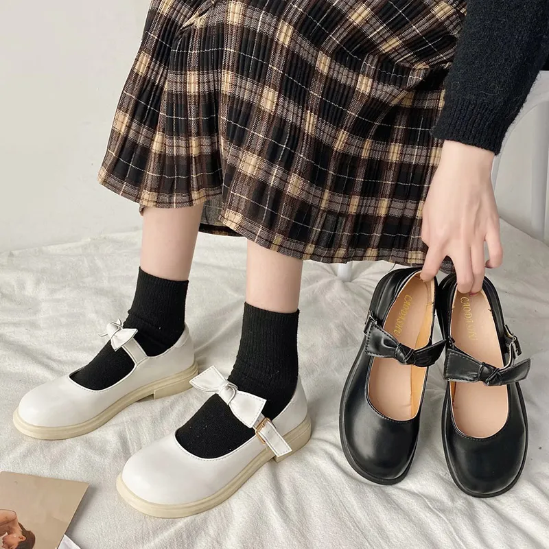 Zapatos de primavera 2021 Lolita, zapatos Mary Jane con lazo, zapatos de plataforma de cuero para niñas, zapatos informales con punta redonda, hebilla, correa para mujer 8934N