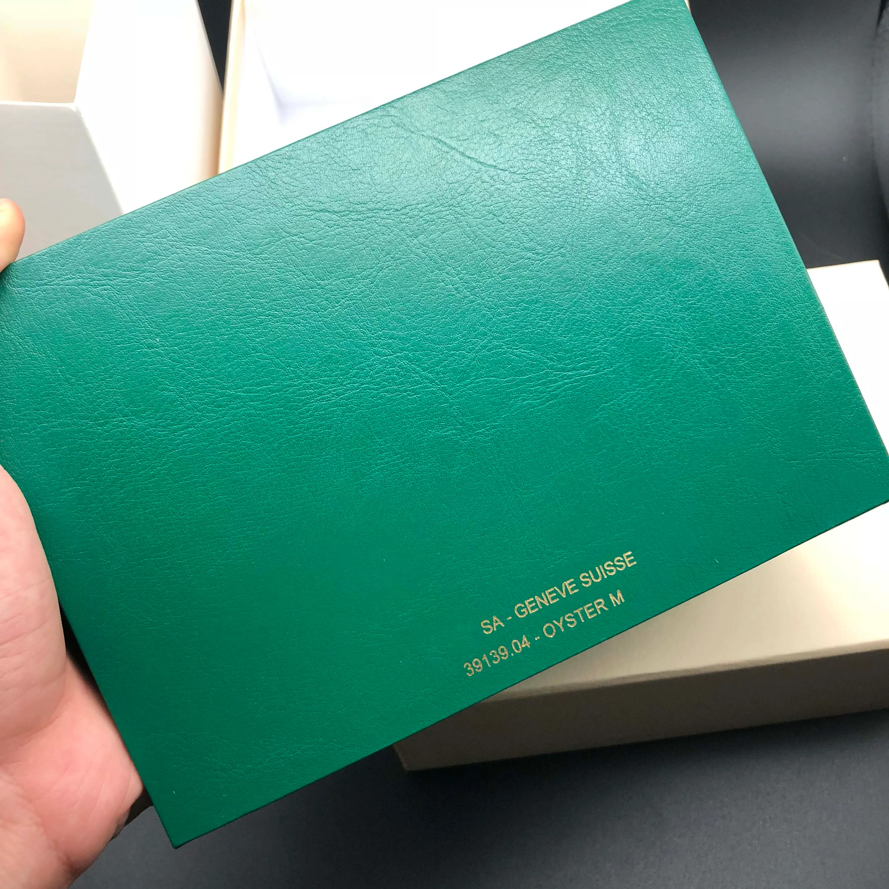 Original Correct Matching Papers Security Card Gift Bag Top Green Wood Watch Box for Rolex Boxes Booklets Watches Print Custom Car240r