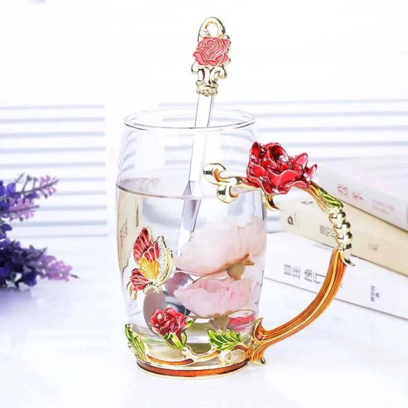 Tazas y tazas de vidrio esmaltado con rosa roja, taza de agua resistente al calor hecha a mano para parejas, artículos para beber para el hogar, regalo para amantes, taza de café de boda 221w