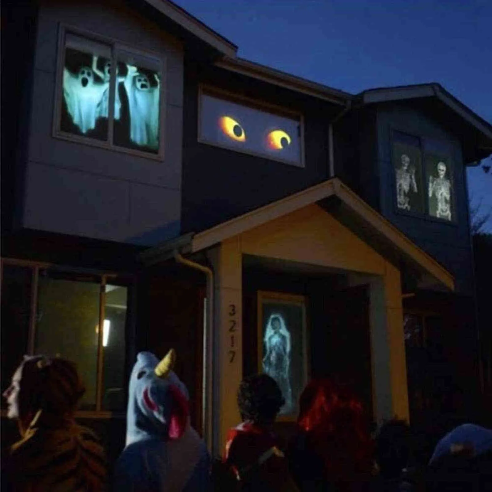 Lampe de projection LED Halloween 12 modèles pour la décoration extérieure de vacances Décoration de Noël Projecteur Décor Fenêtre Wonderland 211109