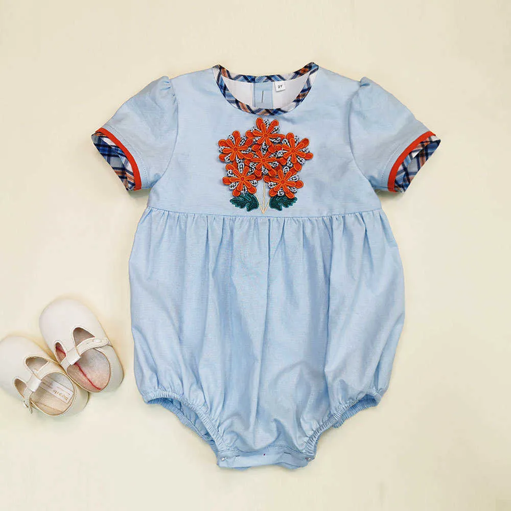赤ちゃんの夏の子供のための赤ちゃんの夏の子供たちのブティック服Boutiqueの服を生まれた刺繍ジャンプスーツ幼児ロペアス210615