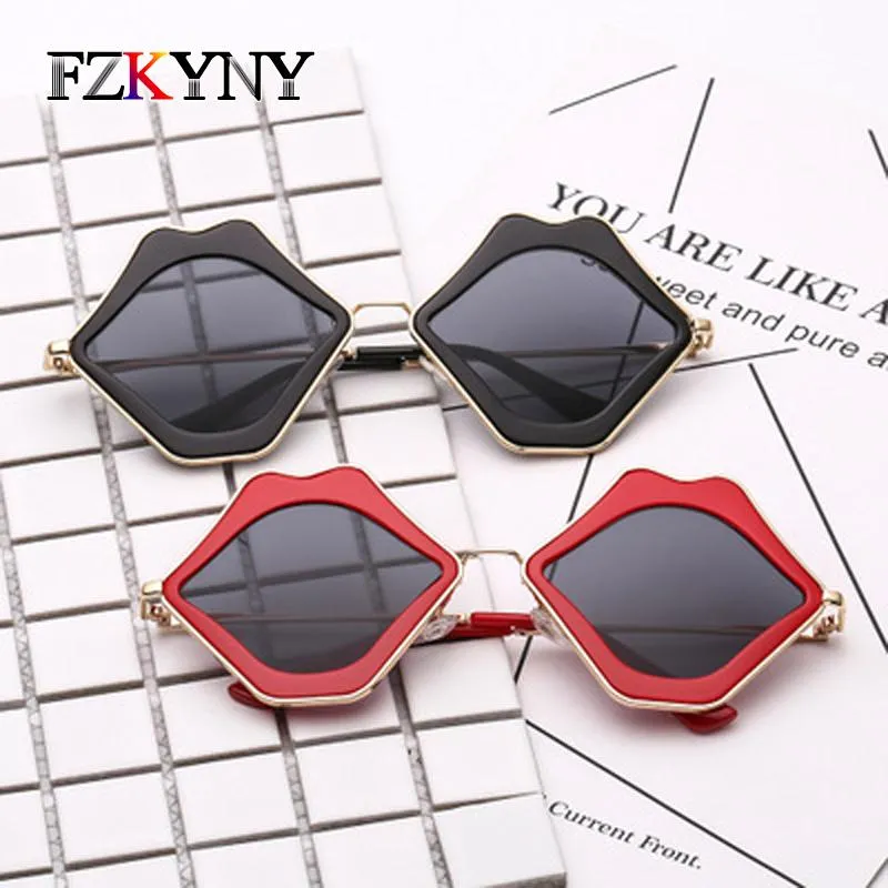 Óculos de sol fzkyny feminino adorável lábios forma senhoras elegante marca designer personalidade sexo vermelho óculos de sol revestimento espelho eyewear297f